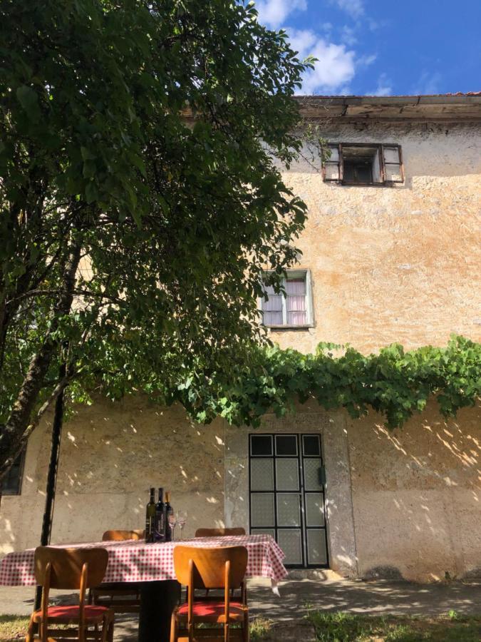 Cultural Monument House Vecchia Villa Otočac Eksteriør bilde